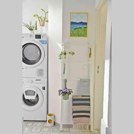 דירה Two Bedroom Cozy Flat By River In Quiet Art Zone *